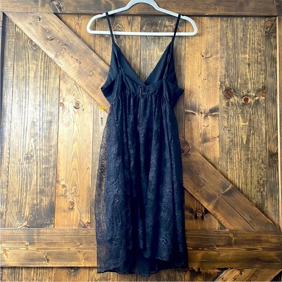 ALICE + OLIVIA Mini Black Lace Dress - Picture 1 of 15